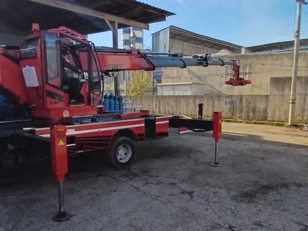 Haftalık Sepetli Vinç